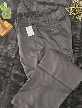 Men's Black Dress Pants - Classic Flat Front